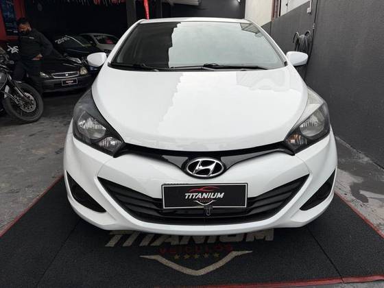 HYUNDAI HB20 1.0 COMFORT 12V FLEX 4P MANUAL HYUNDAI HB20 1.0 COMFORT 12V FLEX 4P MANUAL